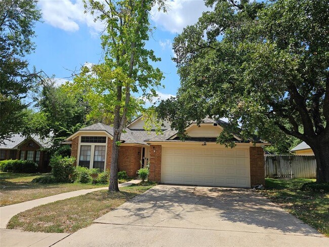 Foto del edificio - 8205 Monona Ave.