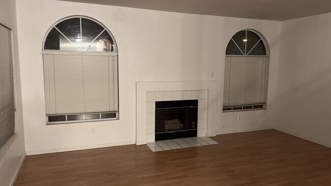 Foto del edificio - 2608 Noble Fir Ave