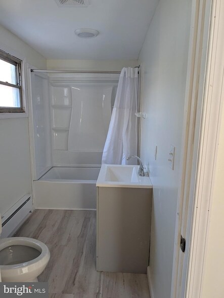 Foto del edificio - 101 S 2nd St