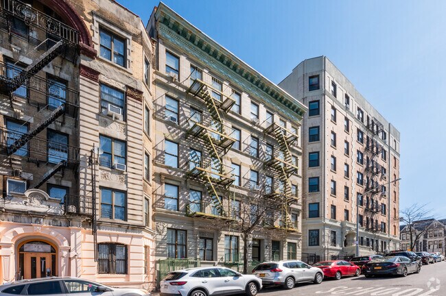 Fotografía del edificio - 505 W 138th St