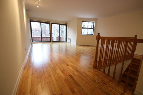 Foto del edificio - 214 W 104th St