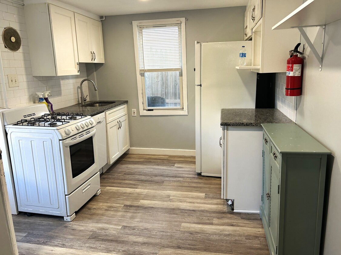 Foto principal - 215 Grant Ave