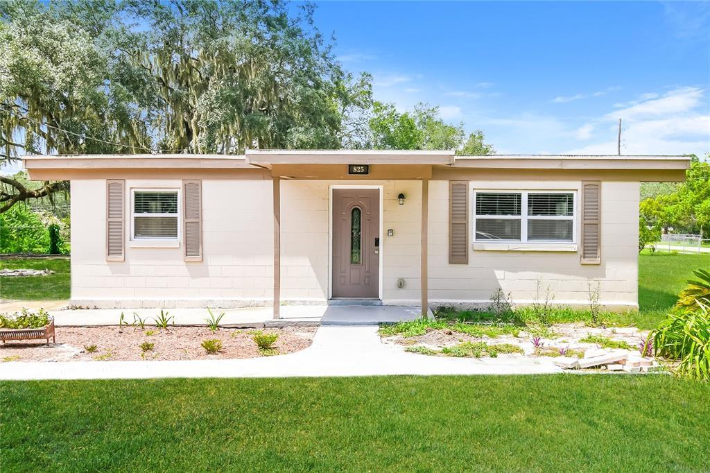 Foto principal - 825 E Jackson Ave