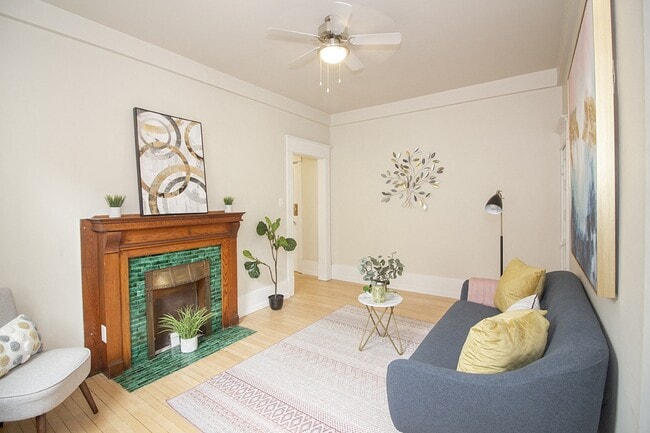 Building Photo - 745 Wolseley Apartment