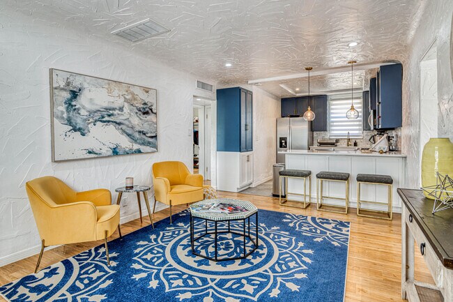 Foto del edificio - 3710 N Stanton St