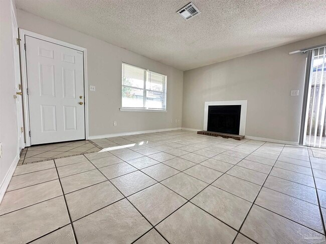 Foto del edificio - 676 S 72nd Ave