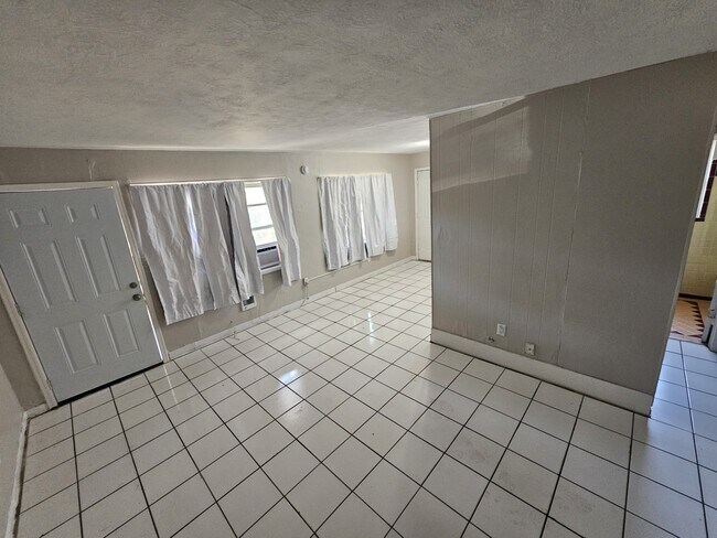 Foto del edificio - 1737 Overbrook Ave