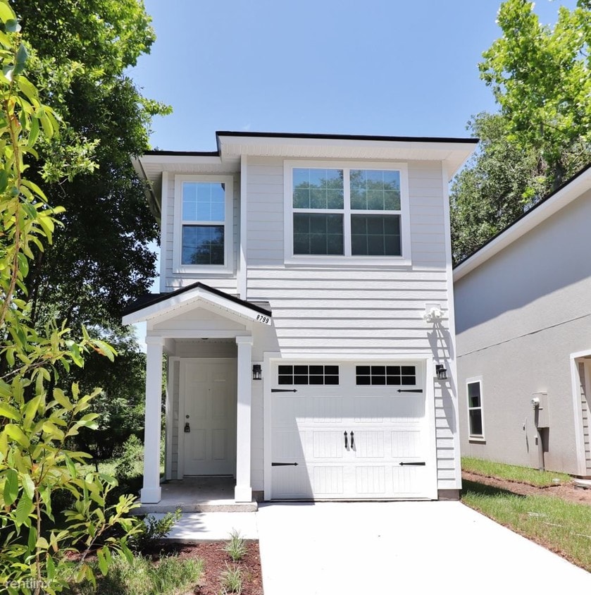 Primary Photo - 3 br, 2.5 bath House - 8799 Berry Ave