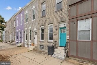 Building Photo - 539 W 27th St
