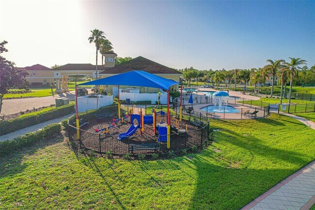 Foto del edificio - 695 Bay Leaf Dr