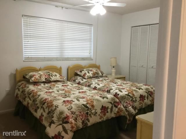 Building Photo - 1 br, 1 bath Condo - 2936 Lake Shore Dr