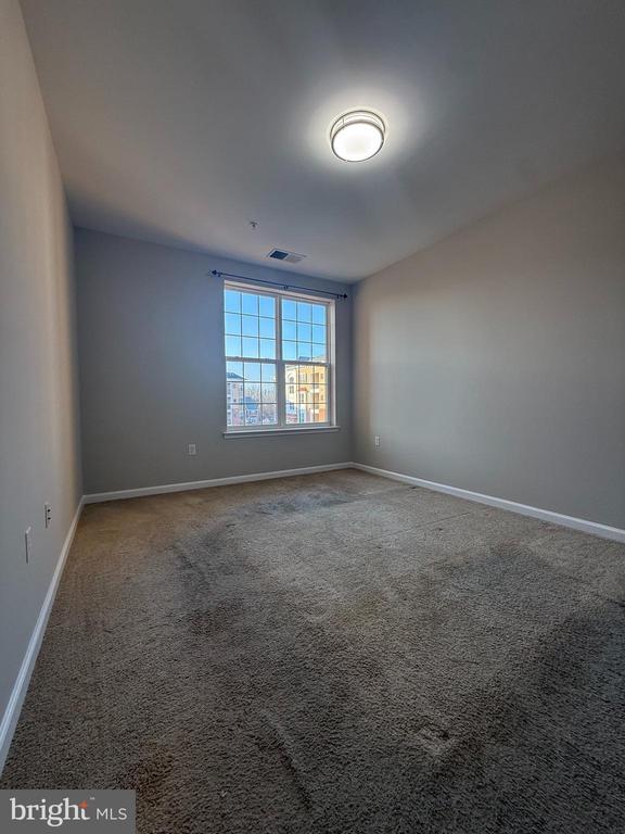 Foto del edificio - 1136 Halifax Pl