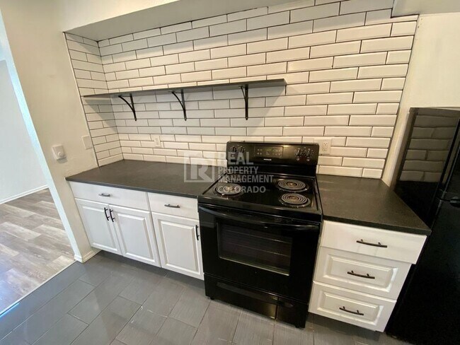 Foto del edificio - 322 21st Ave
