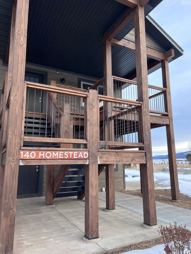 Building Photo - Brand New Upper Floor 3BR/2BA Condo in The...