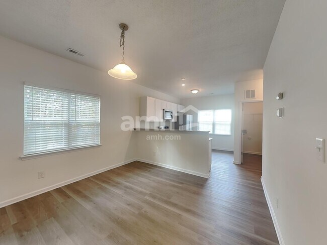 Building Photo - 3840 Pine Barren Ln