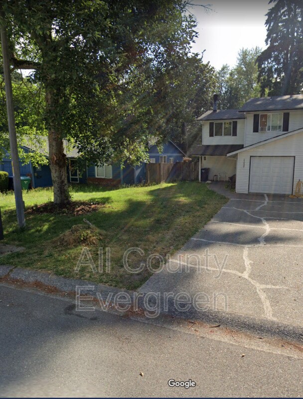 33020 22nd Pl S, Federal Way, WA 98003 Condo for Rent in Federal Way