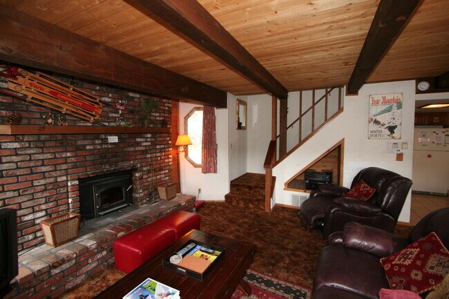 Building Photo - 42634 Sonoma Dr