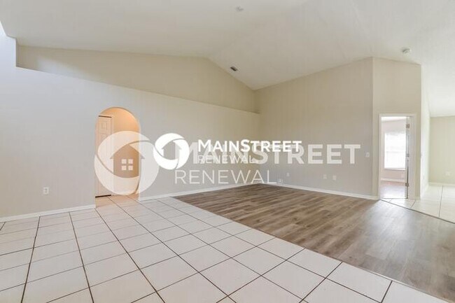 Building Photo - 3 Bedroom Pet-Friendly Home in COCOA, FL with Main Street Renewal
