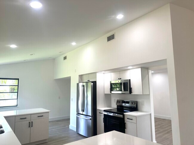 Foto del edificio - 10316-10186 186th Ct S