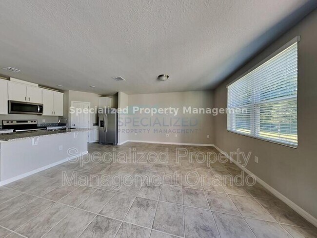 Foto del edificio - 834 Legacy Dr