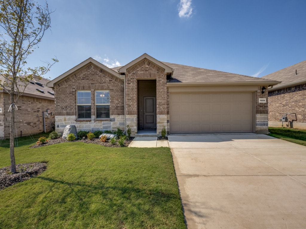 Foto principal - 1609 Cansler Dr