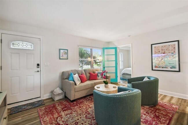 Building Photo - 4324 S Clark Ave