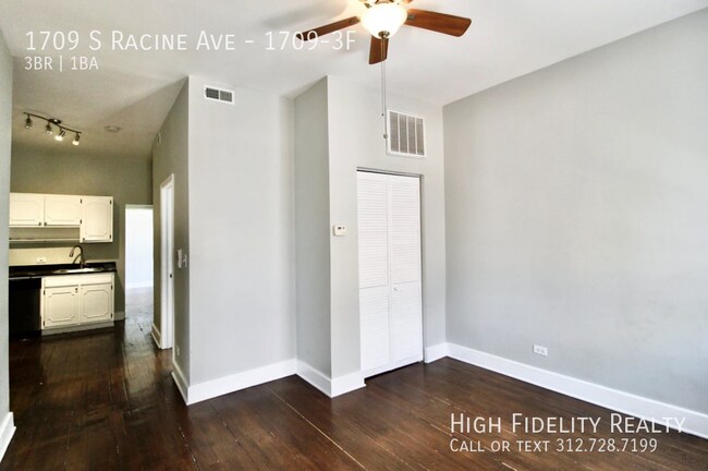 Building Photo - 1709 S Racine Ave