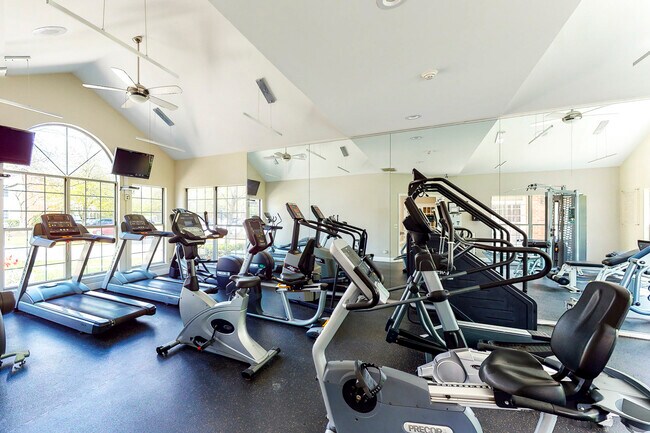 Foto del edificio - 1114 Johnson Dr