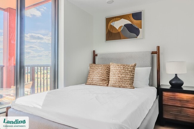 Building Photo - 632 Howard Rd SE