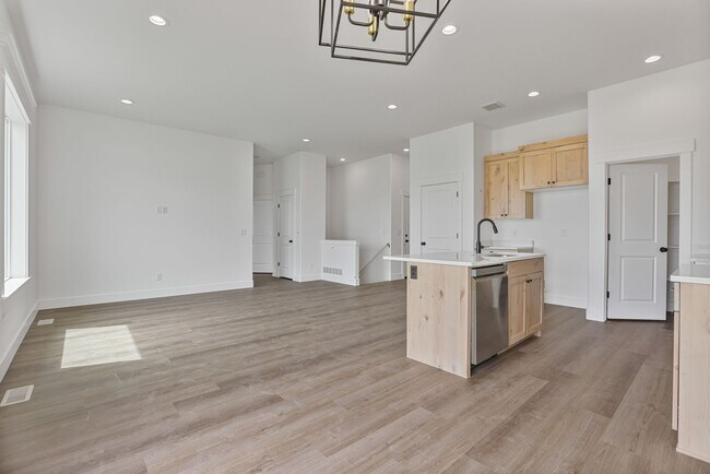 Foto del edificio - Brand New Idaho Falls Twin Home | Move-In ...