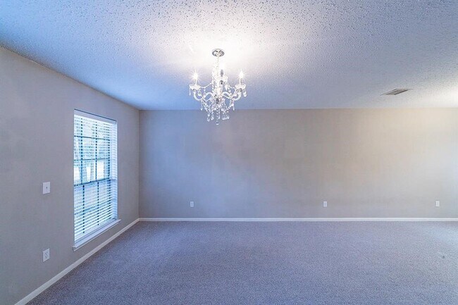 Building Photo - 75 Breezy Point Pl