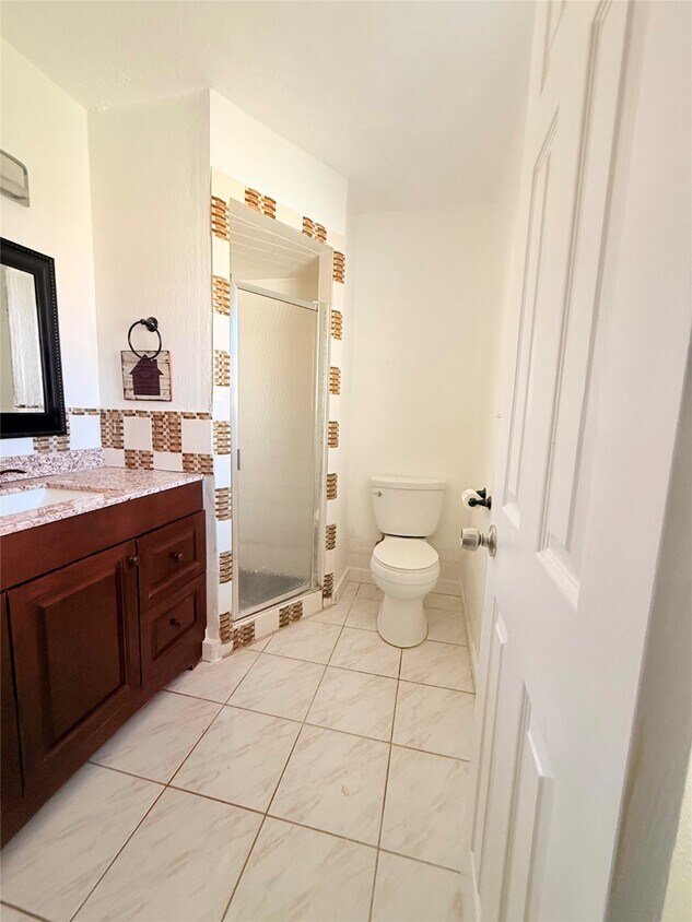 Foto del edificio - 12335 Huntington Field Dr