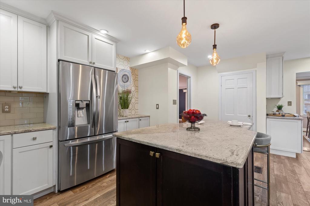Foto principal - 6115 Washington Blvd
