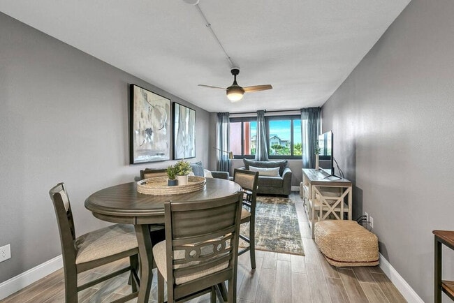 Building Photo - 343-277 Gulf Shore Drive-SI ID1502022P