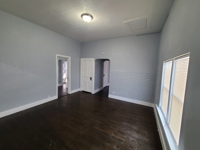 Building Photo - 22 S Belleview Pl