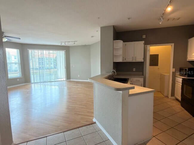 Foto del edificio - 2525 Maitland Crossing Way