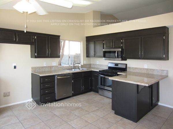 Foto del edificio - 78421 Orcabessa Dr