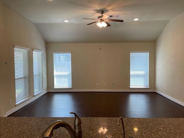 Foto del edificio - 17206 Fable Springs Ln