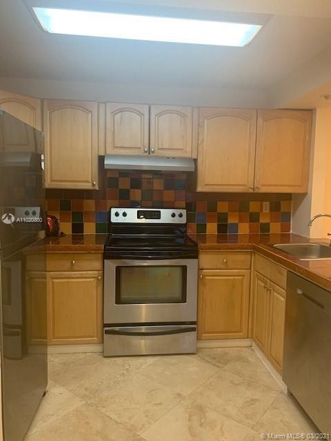 Foto del edificio - 210 SW 11th St