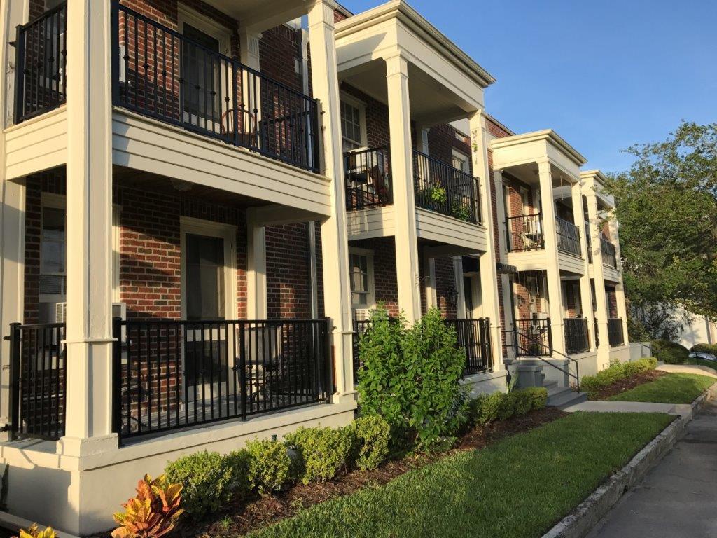 Historic Apartment - Walnut Apartments