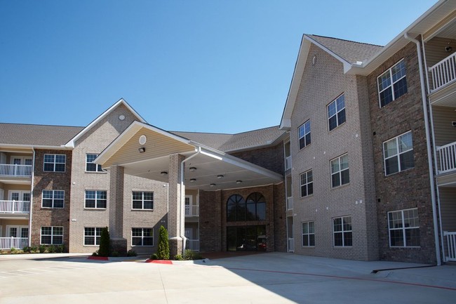 Building Photo - Villas of Texarkana