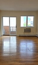 Building Photo - 29-17 31st Ave