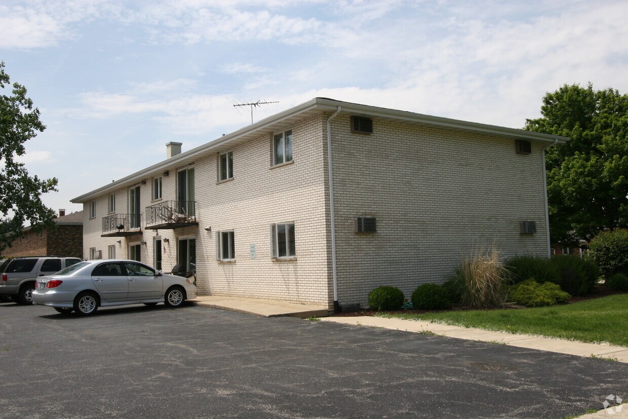 Foto del edificio - 114 Town Crest Dr