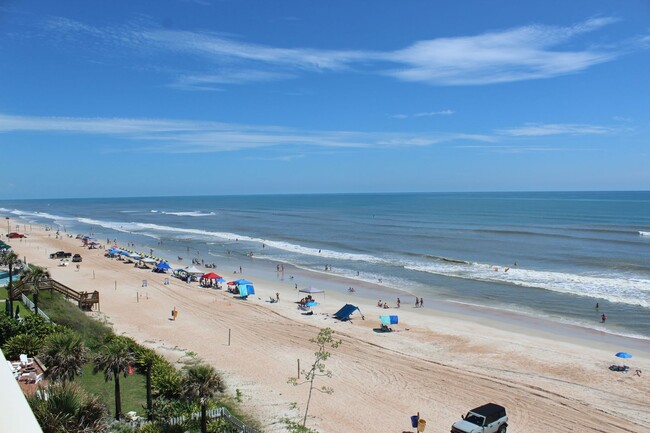 Foto del edificio - Ocean front 2 bed 2 bath condo