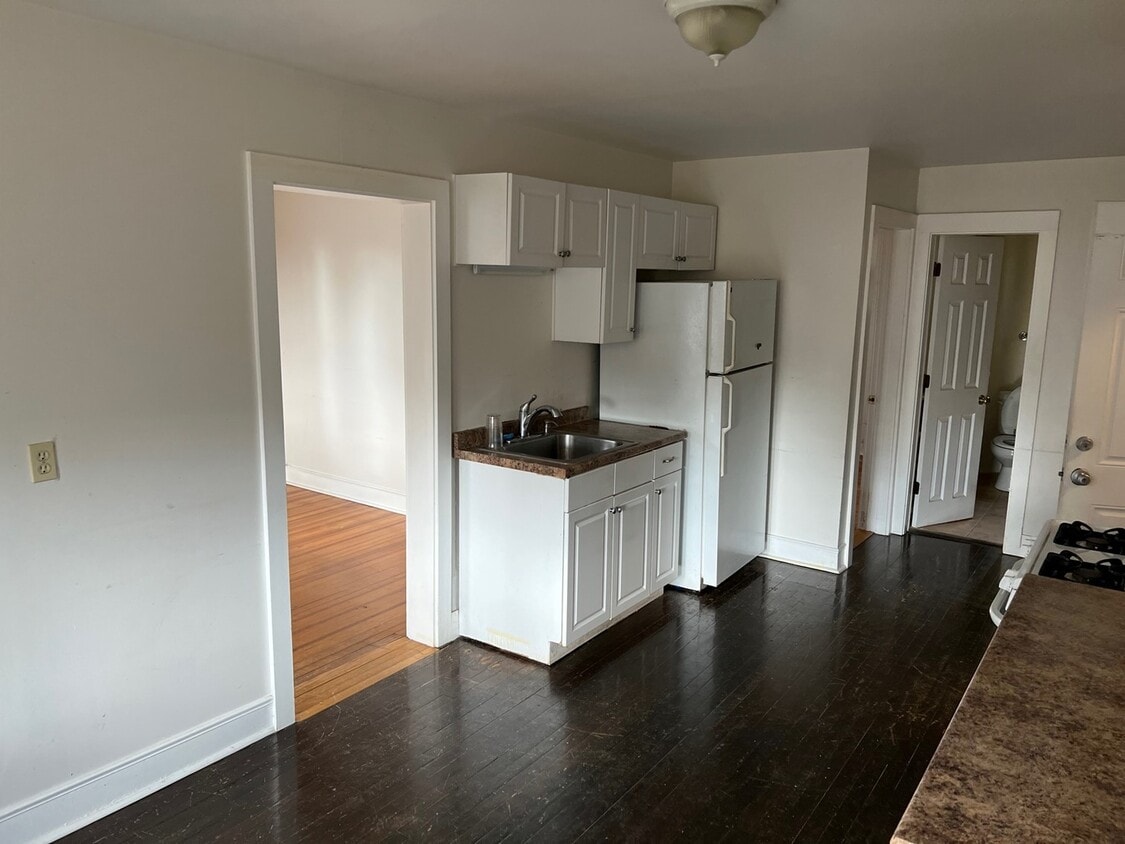 8 Summit Ave Unit 3, Rye, NY 10580 Apartments in Rye, NY