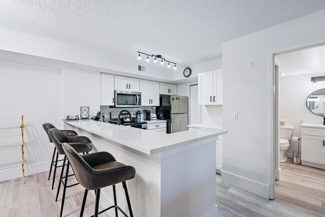 Foto del edificio - 260 Village Blvd
