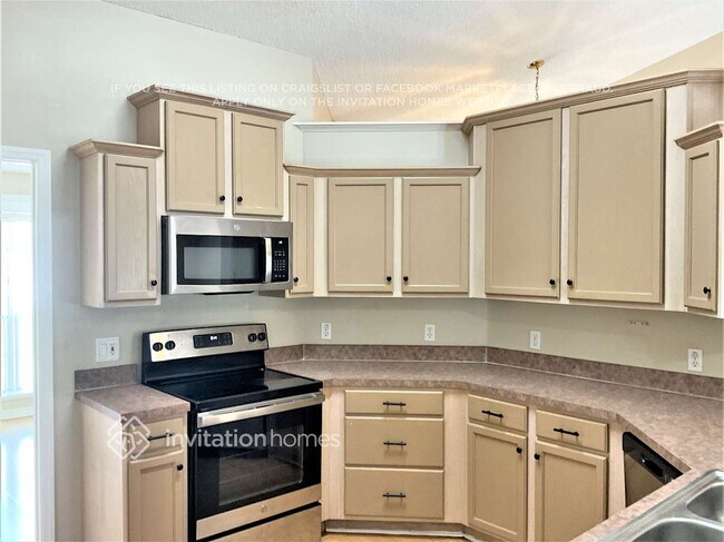 Foto del edificio - 317 Clermont Dr