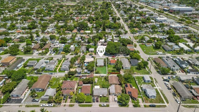 Foto del edificio - 2212 Roosevelt St