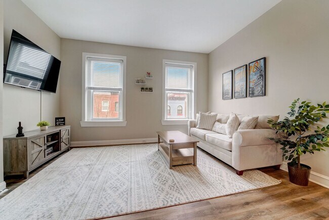 Foto del edificio - Calvert Street Unit 3 (N.)