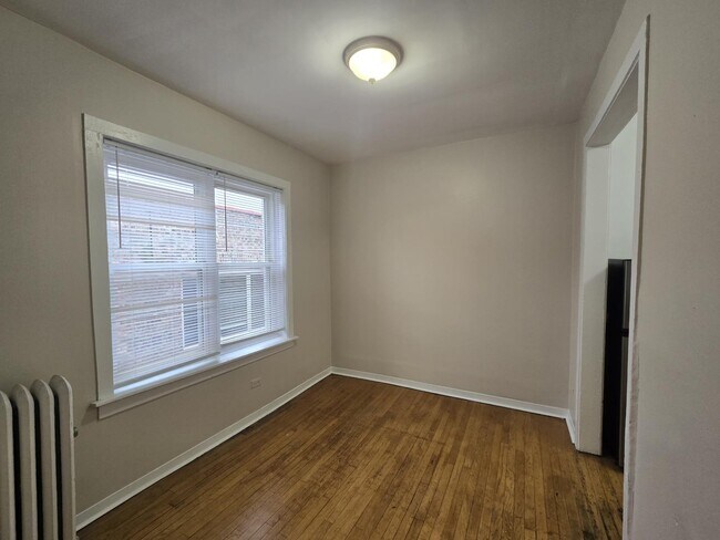 Foto del edificio - 4254 N Mozart St